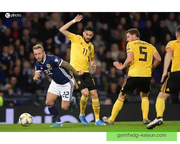 拉菲尼亚回归国家队时间待定，备受期待的状态将影响比赛表现。